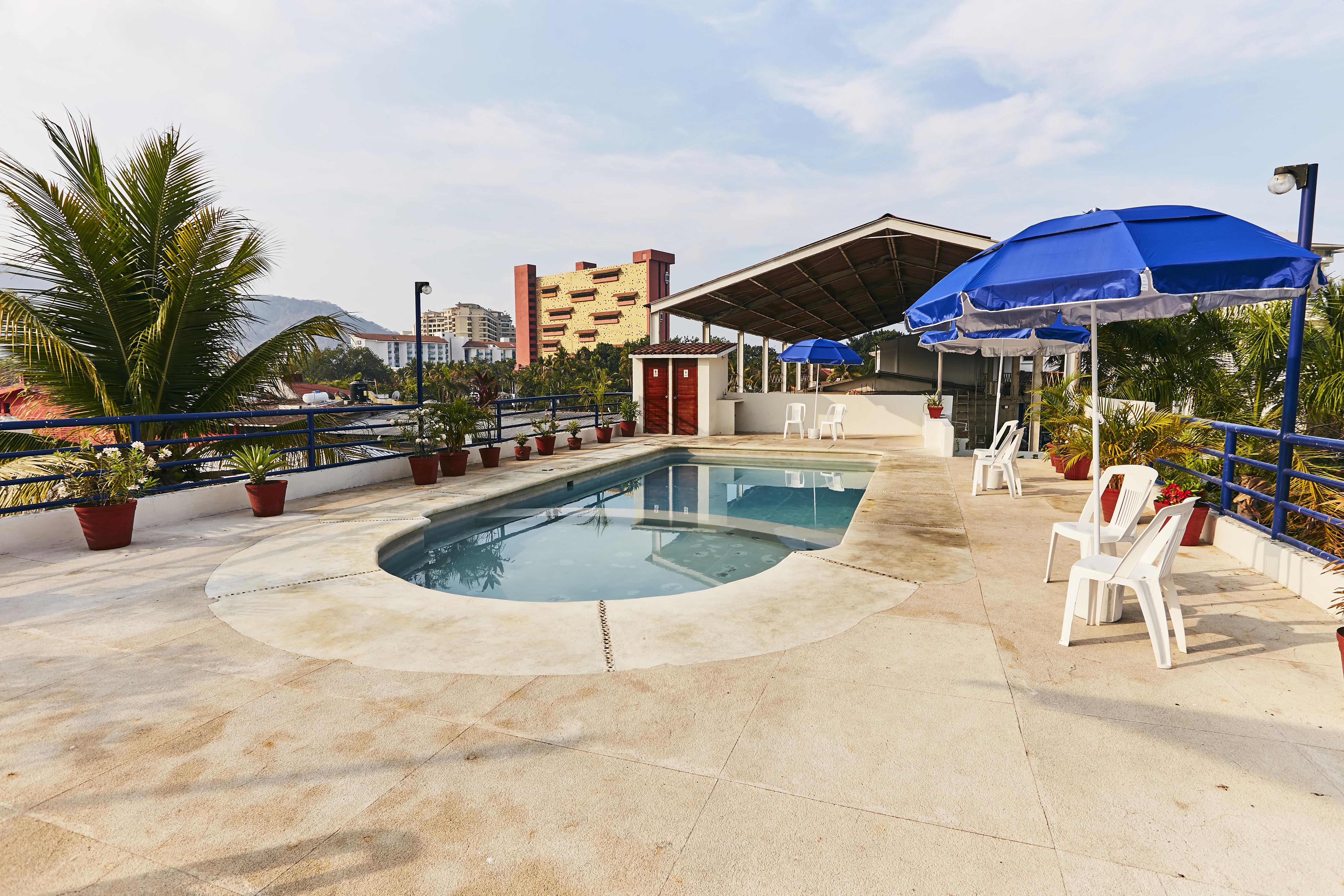 Hotel Suites Ixtapa Plaza Exterior photo